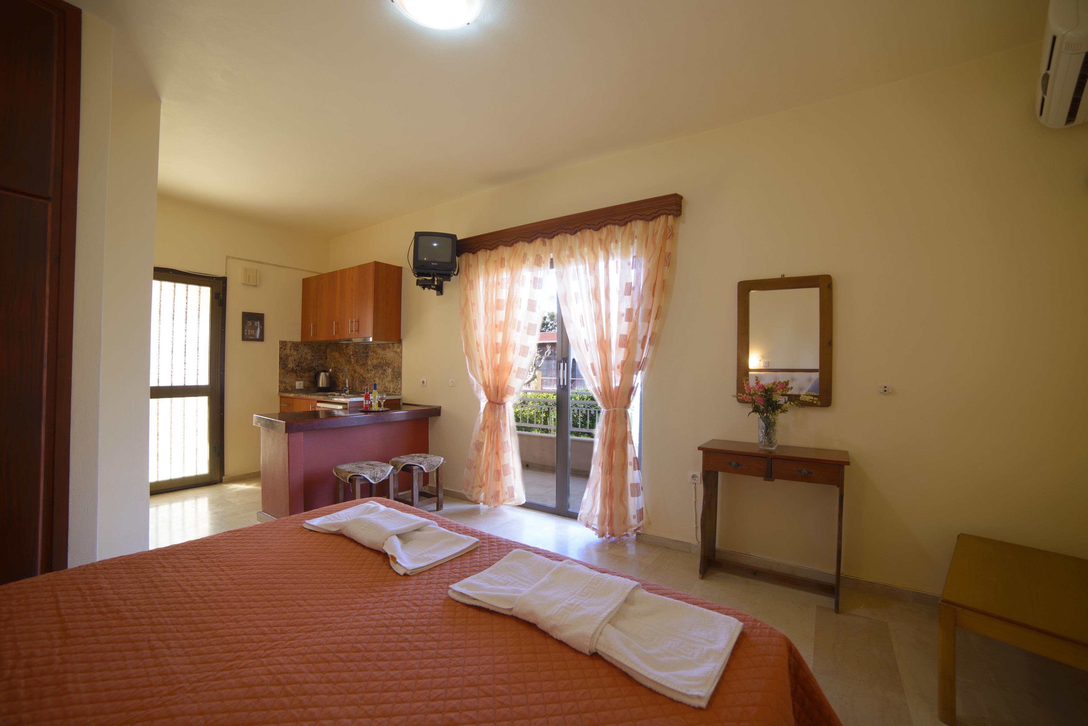 Toula'S Apartments Sidari  Bagian luar foto