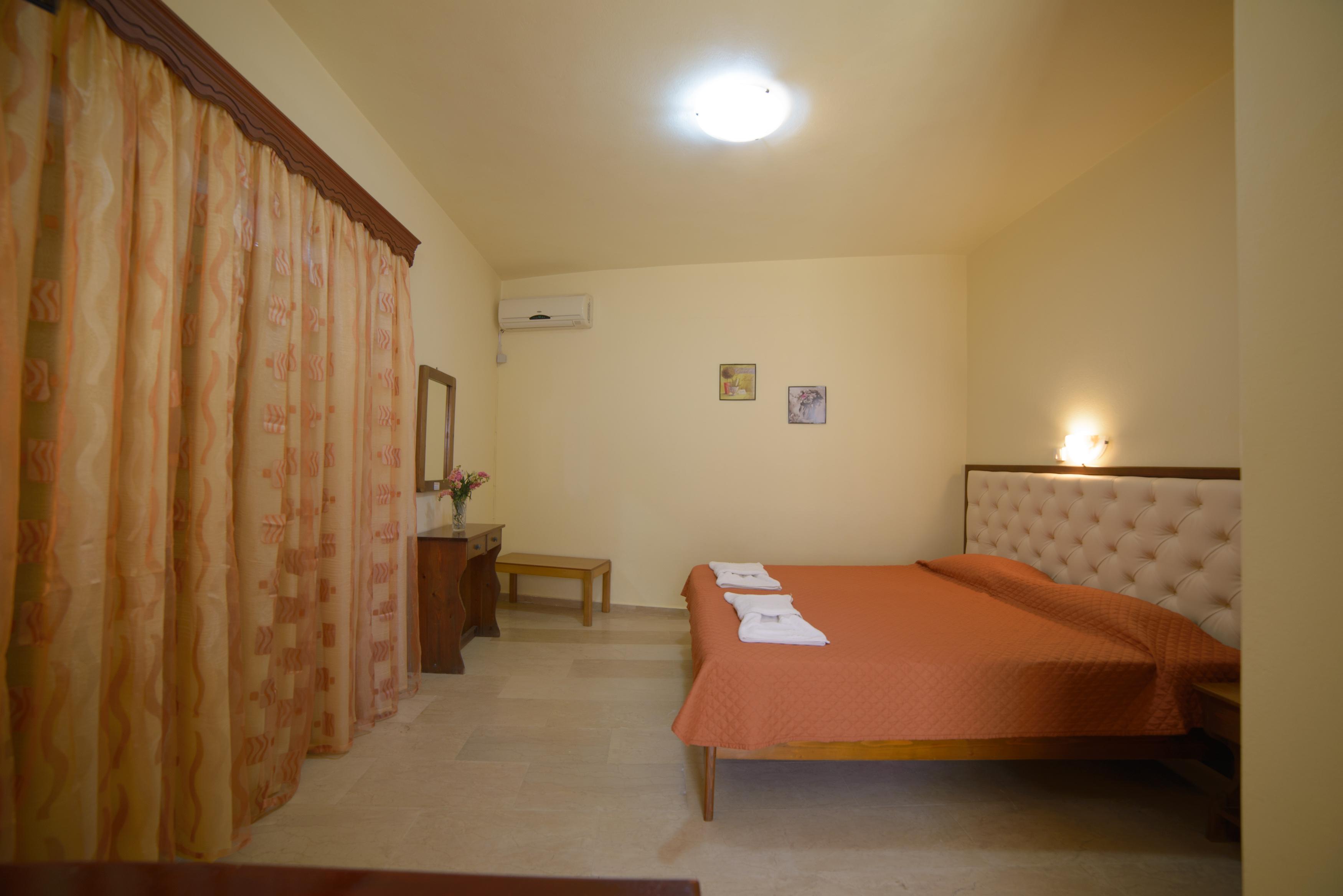 Toula'S Apartments Sidari  Bagian luar foto